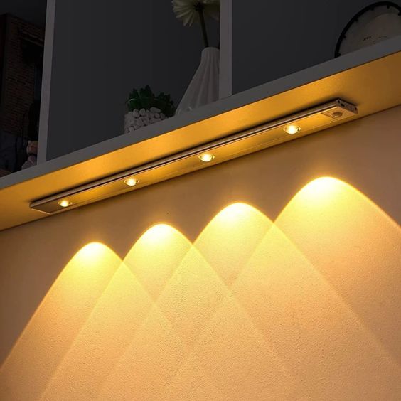 LUMIÈRE LED À DÉTECTEUR DE MOUVEMENT - Ma boutique